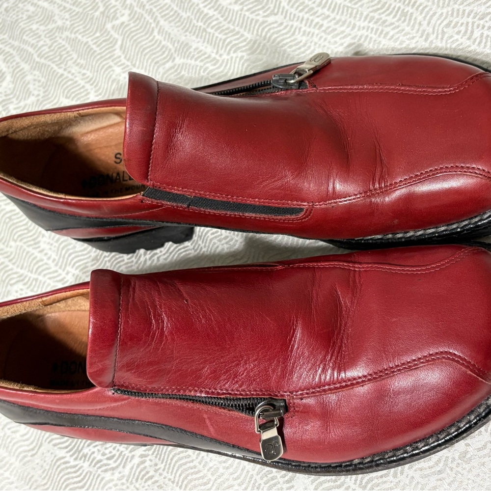 Donald J Pliner Sport Women’s Size 8 1/2 M Shoes - Picture 12 of 16